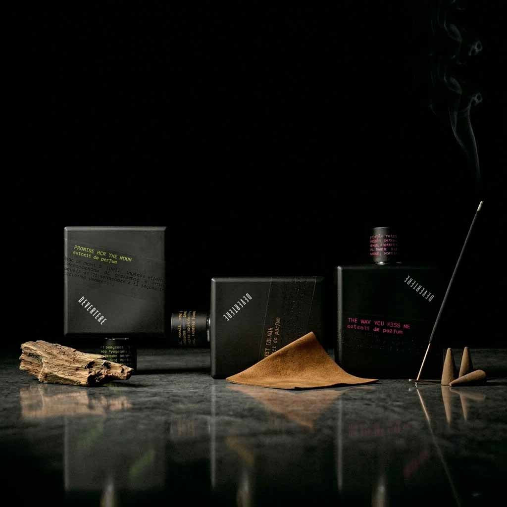 Oltre il "Profumo della Vita": L’Arte di Costruire un Guardaroba Olfattivo